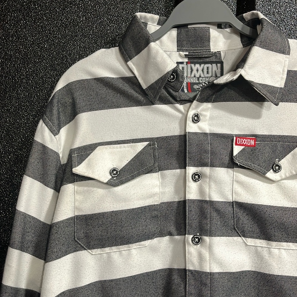 DIXXON Flannel Company | The Tracker | size Large